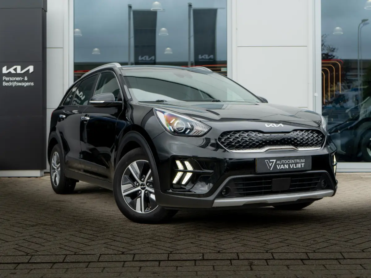 1.6 GDi Hybrid DynamicLine | Navigatie | Achteruitrijcamera | Climate control |