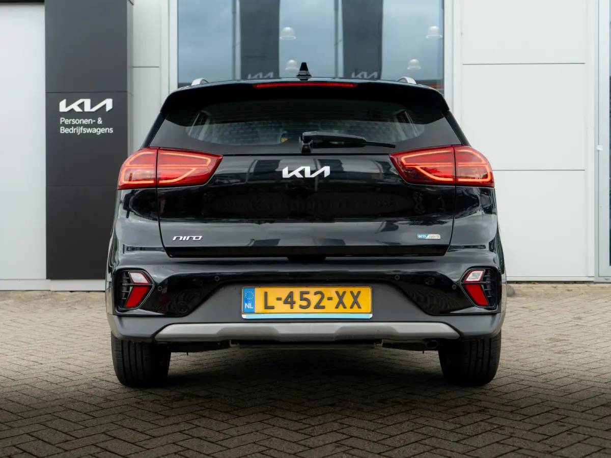 1.6 GDi Hybrid DynamicLine | Navigatie | Achteruitrijcamera | Climate control |