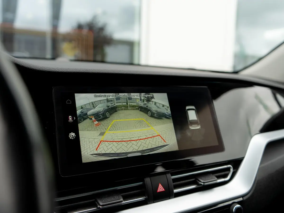 1.6 GDi Hybrid DynamicLine | Navigatie | Achteruitrijcamera | Climate control |