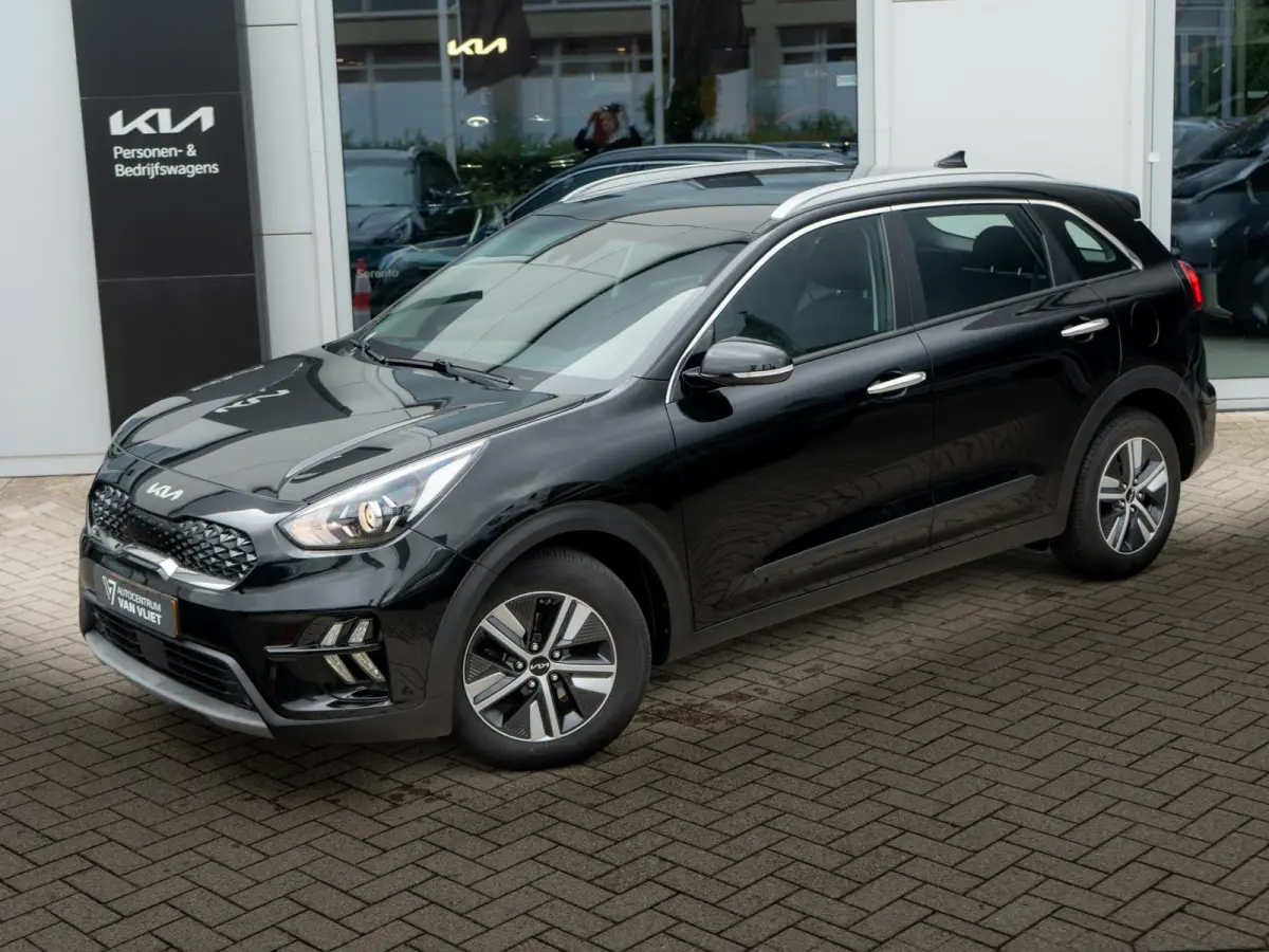 1.6 GDi Hybrid DynamicLine | Navigatie | Achteruitrijcamera | Climate control |