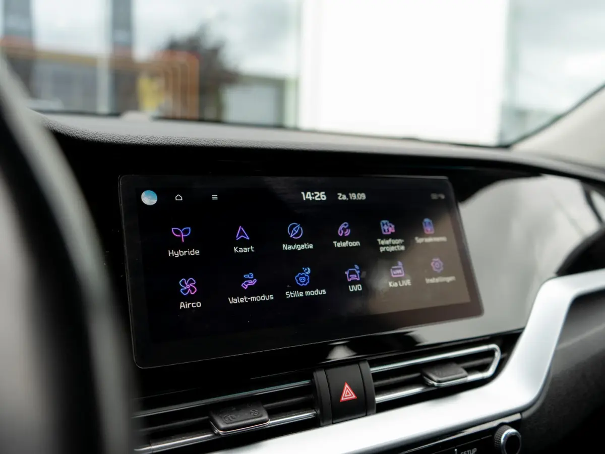 1.6 GDi Hybrid DynamicLine | Navigatie | Achteruitrijcamera | Climate control |