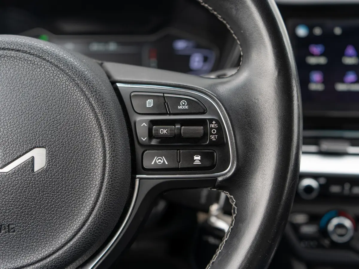 1.6 GDi Hybrid DynamicLine | Navigatie | Achteruitrijcamera | Climate control |