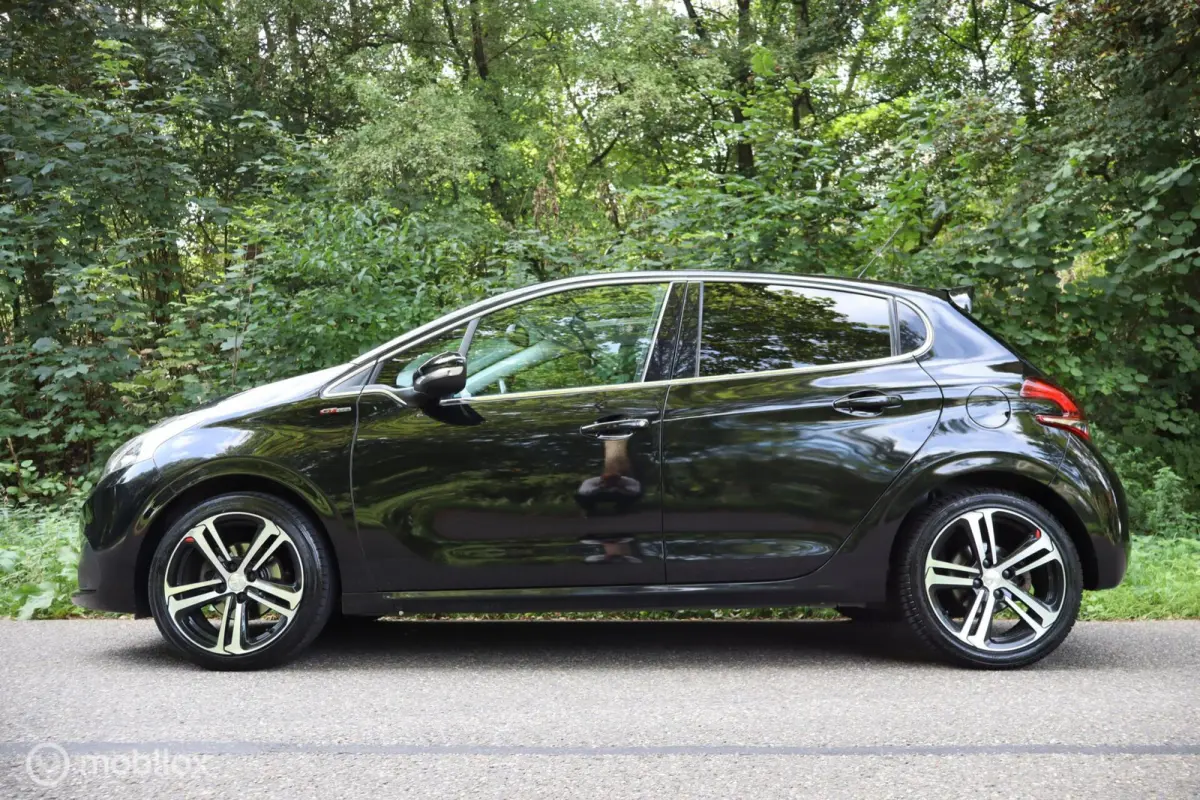 1.2 PureTech GT-line | Carplay | Panoramadak |