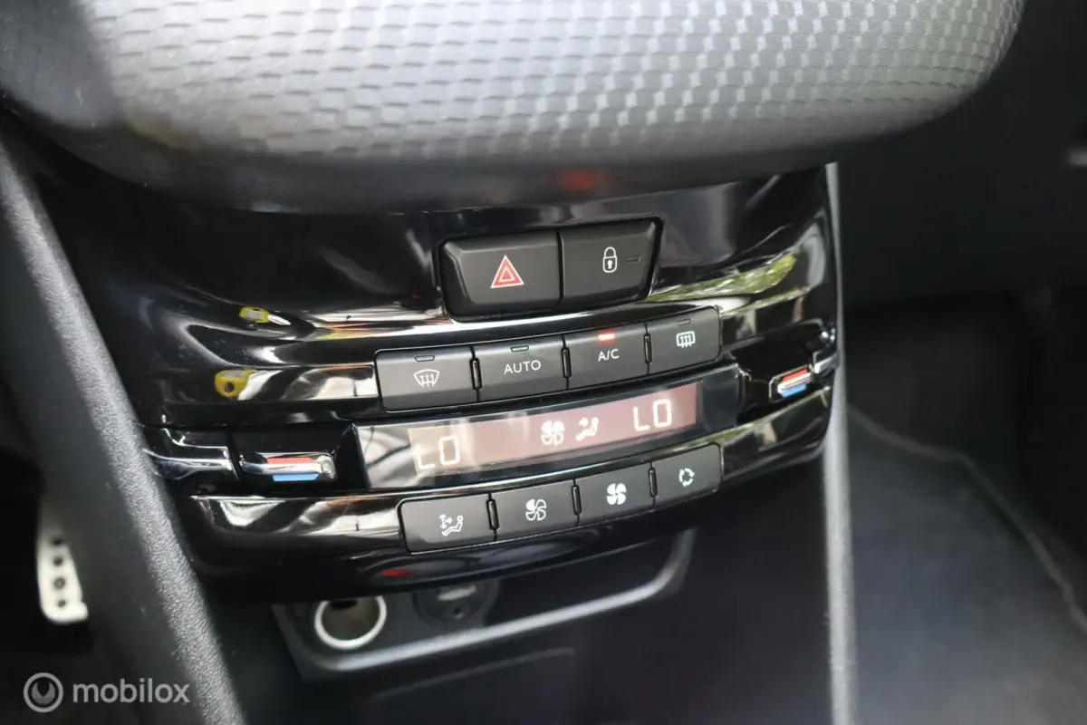 1.2 PureTech GT-line | Carplay | Panoramadak |