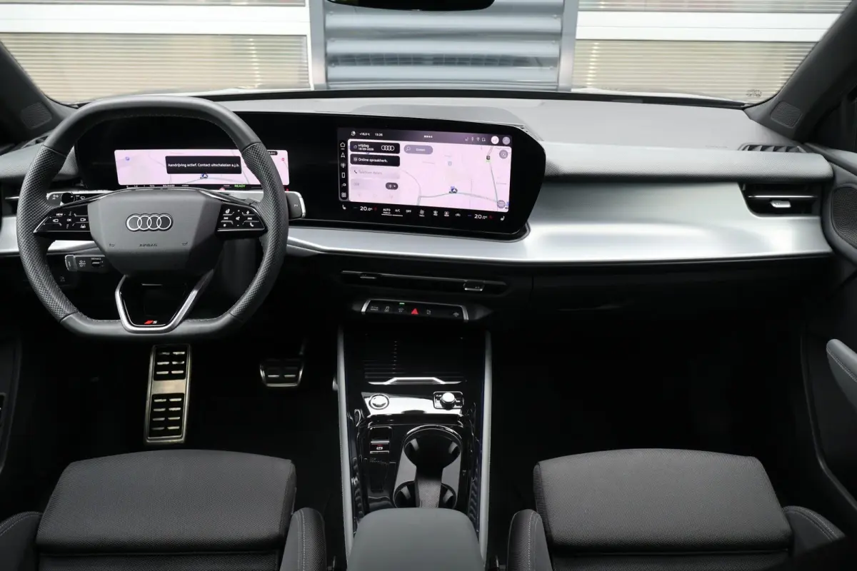 1.5 e-hybrid 272pk S edition | Panoramadak | Trekhaak | Adaptive Cruise | Sfeerverlichting | 3-zone Cimatronic | Stoel- & Stuurverwarming