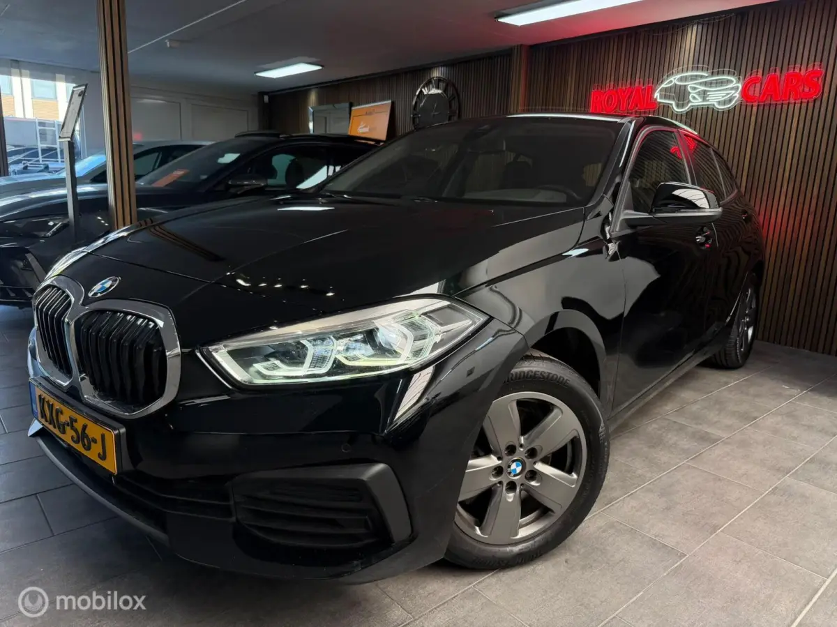 118i EDE Corporate Lease | Lederen bekleding