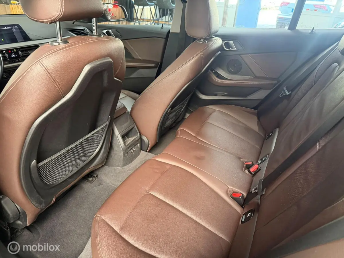118i EDE Corporate Lease | Lederen bekleding
