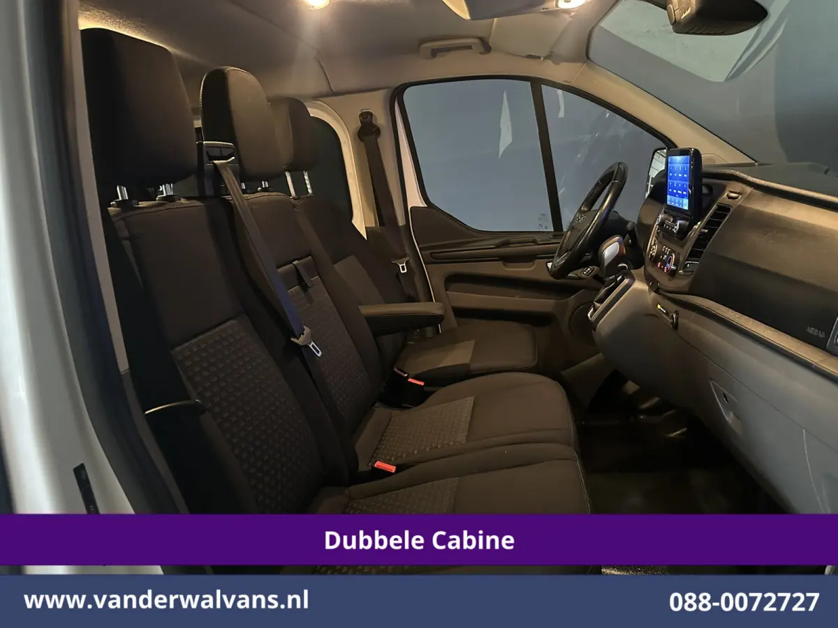 2.0 TDCI 130pk Automaat L2H1 Dubbele Cabine Euro6 Airco | 6-Zits | Camera | Navigatie | Apple Carplay | LED Android Auto, Adaptieve Cruisecontrol, Stoelverwarming, Verwarmde voorruit, Trekha