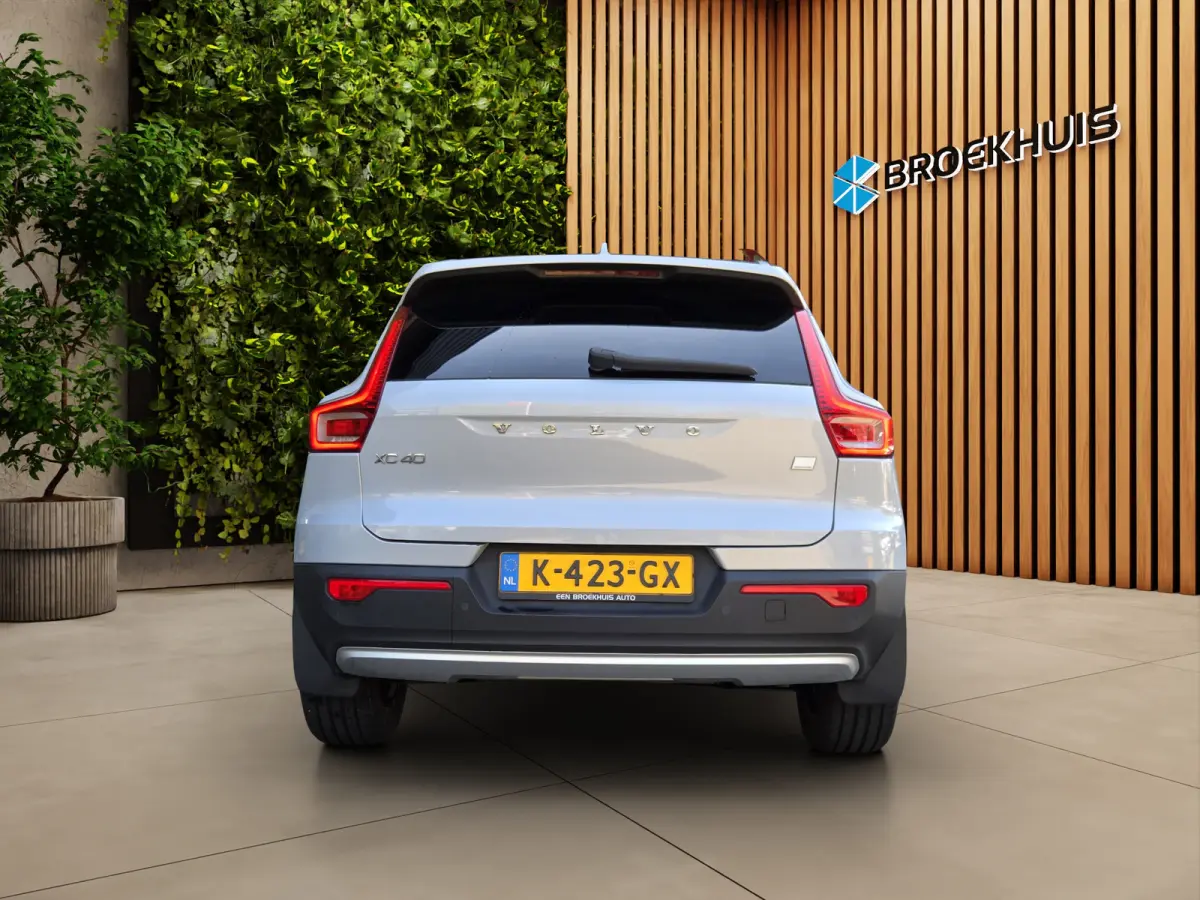 1.5 T5 Inscription Expression | Dodehoekdetectie | Keyless | CarPlay | 18" Velgen