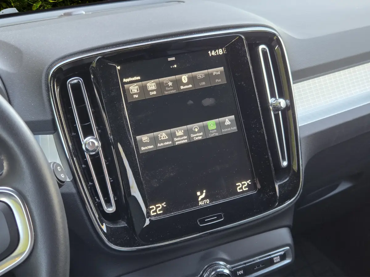 1.5 T5 Inscription Expression | Dodehoekdetectie | Keyless | CarPlay | 18" Velgen