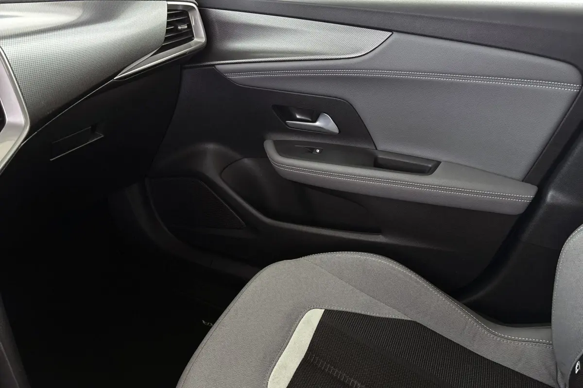 1.2 Turbo Business Elegance Stoel-Stuurverwarming Navigatie Apple CarPlay
