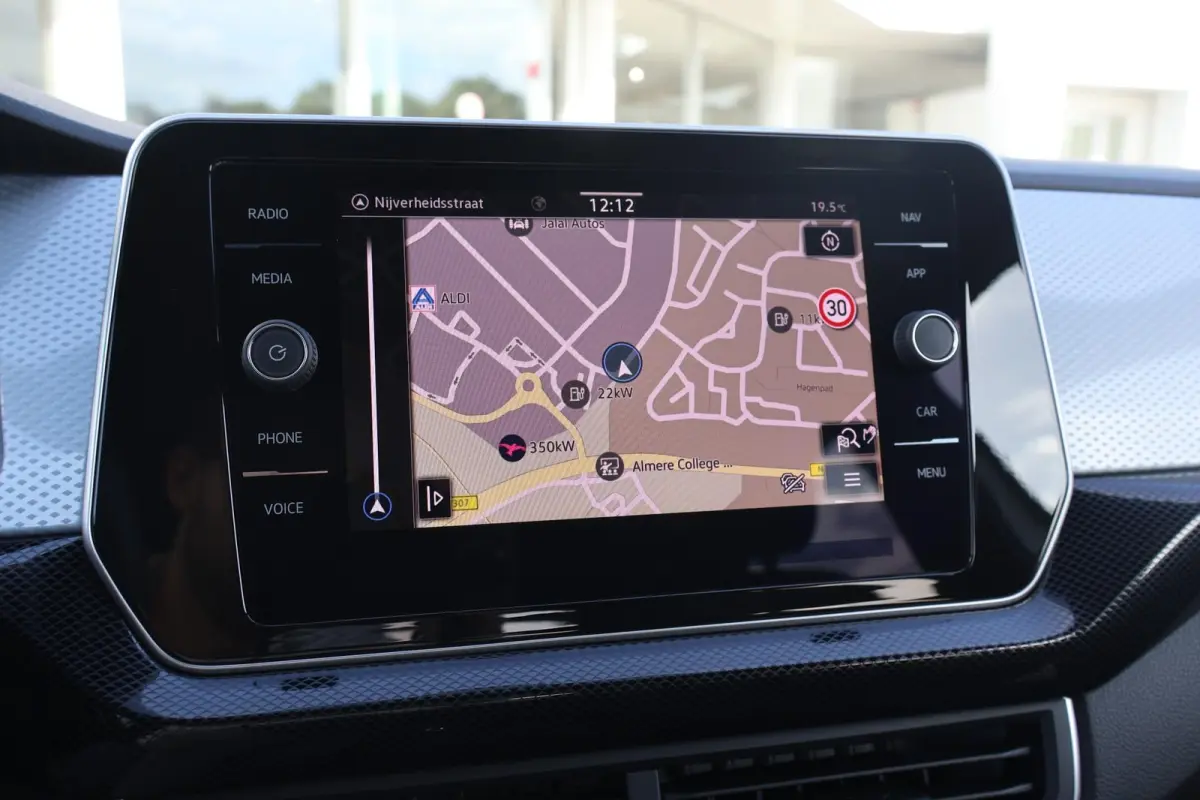 1.0 TSI 115pk DSG Life Edition | Trekhaak | Navigatie | PDC | Stoelverwarming