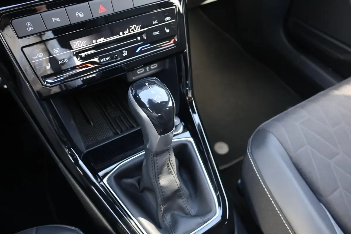 1.0 TSI 115pk DSG Life Edition | Trekhaak | Navigatie | PDC | Stoelverwarming