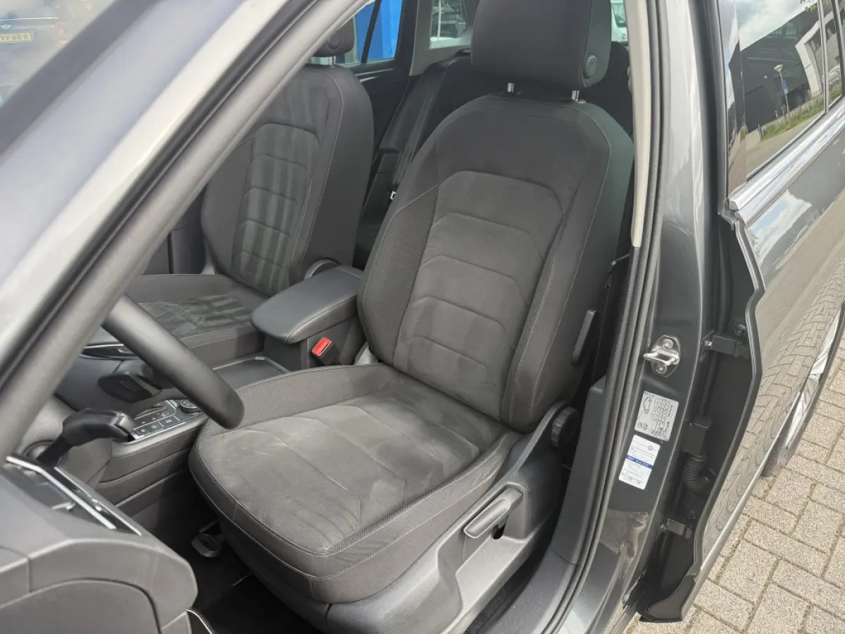 2.0 TSI 4M. Highline I Pano I Trekhaak I Navi I Clima I Ambiente I LED I Winter Pakket