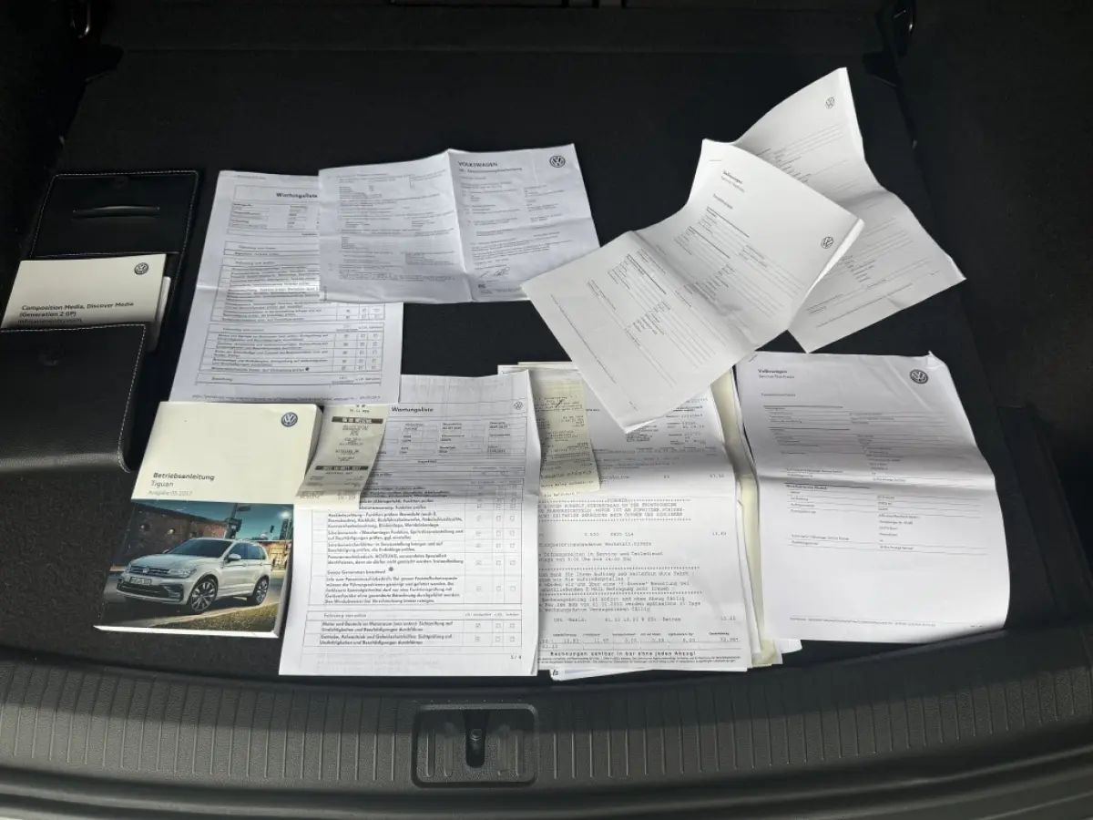 2.0 TSI 4M. Highline I Pano I Trekhaak I Navi I Clima I Ambiente I LED I Winter Pakket
