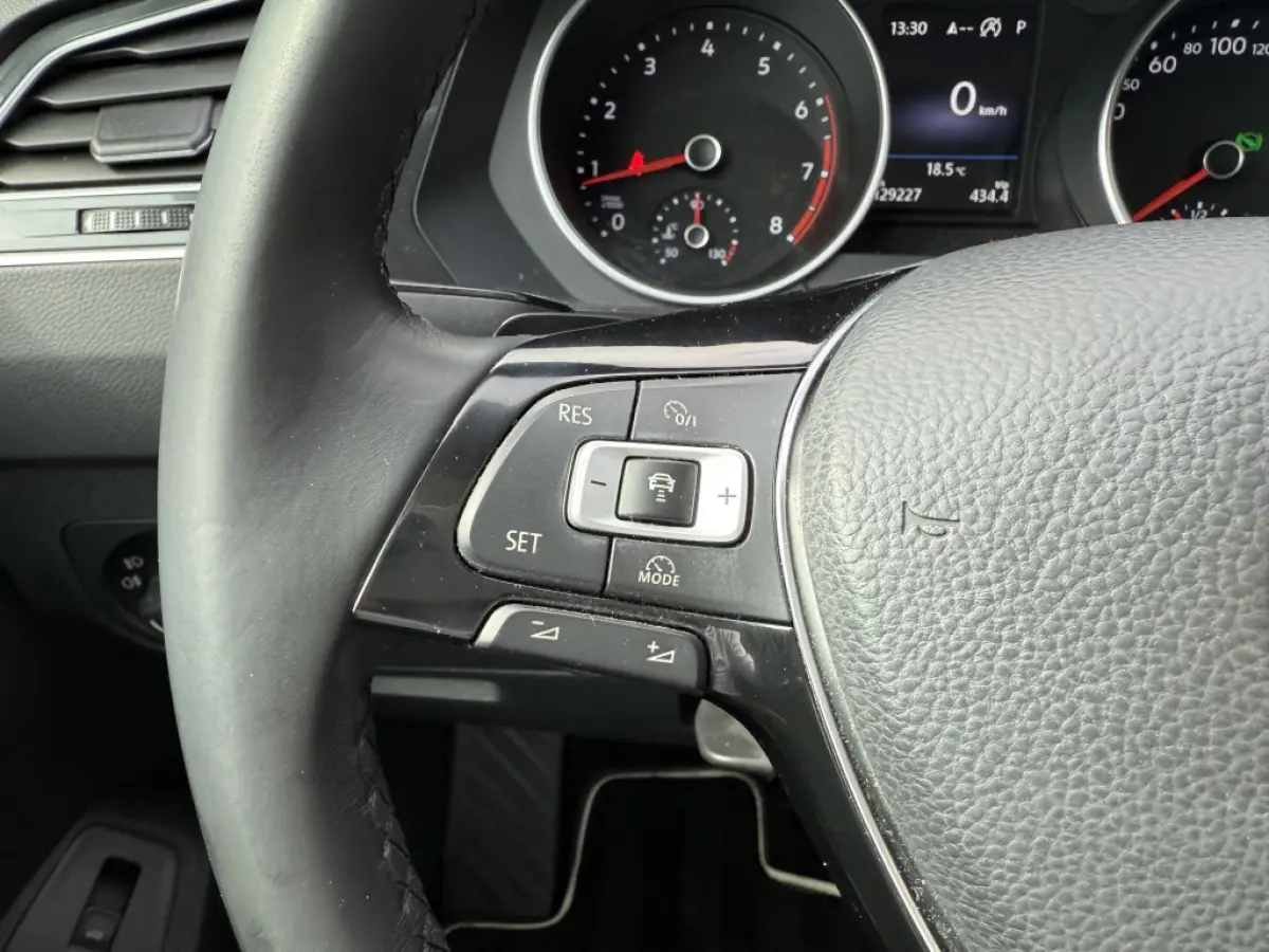 2.0 TSI 4M. Highline I Pano I Trekhaak I Navi I Clima I Ambiente I LED I Winter Pakket