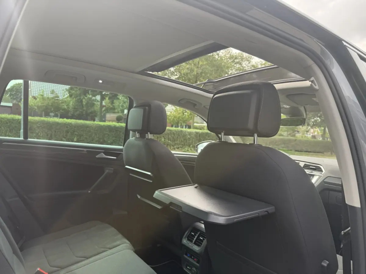 2.0 TSI 4M. Highline I Pano I Trekhaak I Navi I Clima I Ambiente I LED I Winter Pakket