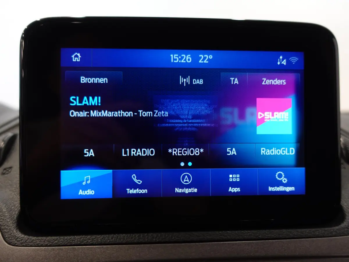 1.5 L2 Trend Automaat Navigatie Camera Trekhaak Parkeersensoren Cruise Control 3 Zits Carplay Apple Carplay / Android Auto