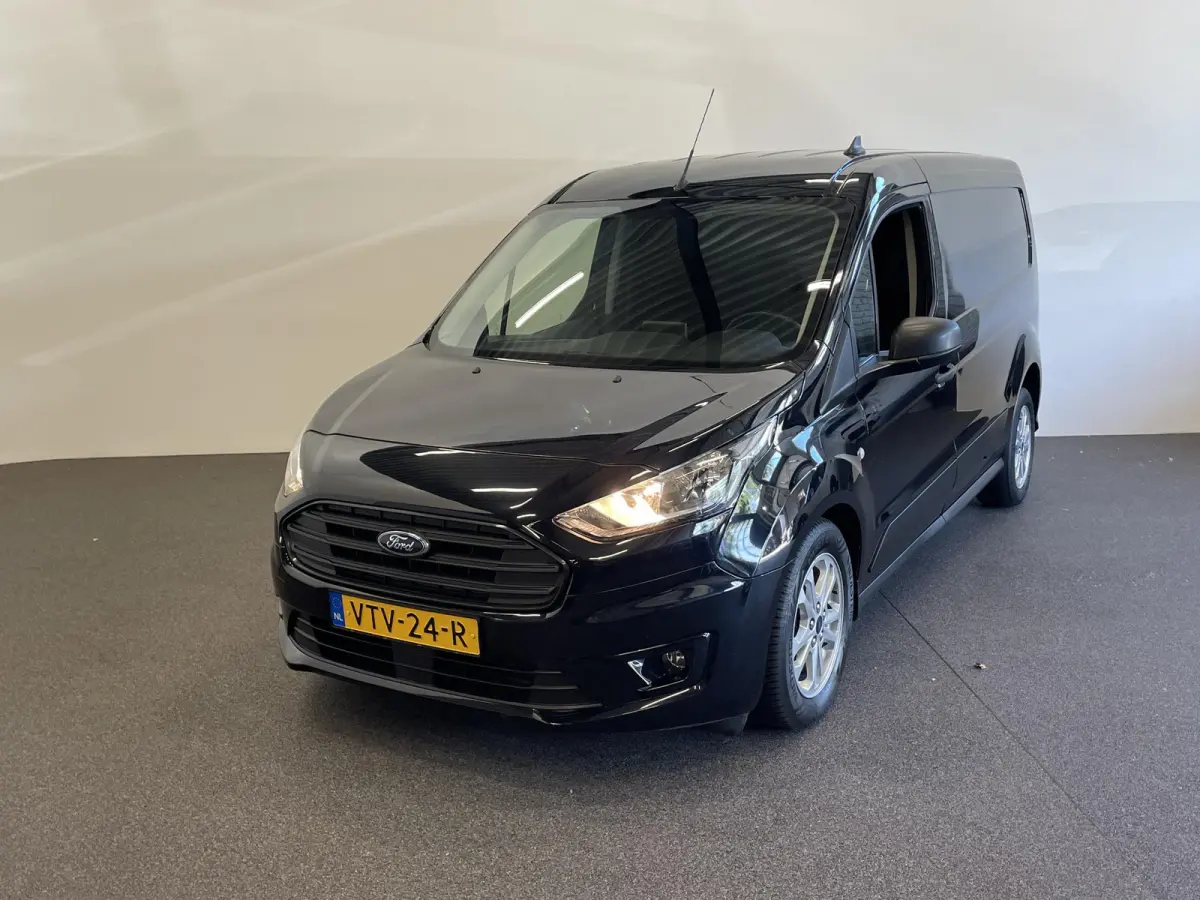 1.5 L2 Trend Automaat Navigatie Camera Trekhaak Parkeersensoren Cruise Control 3 Zits Carplay Apple Carplay / Android Auto