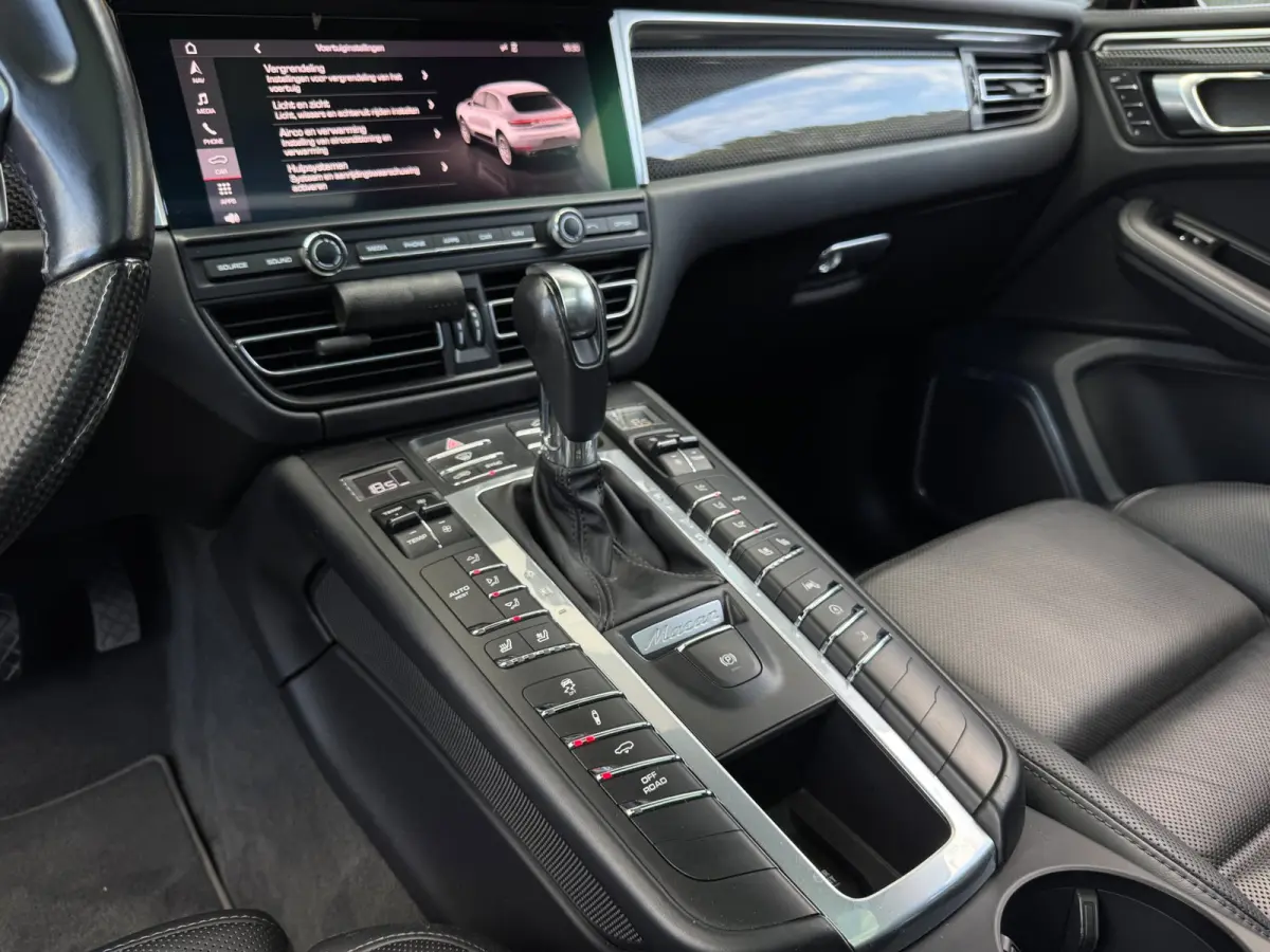 3.0 S / KERAMISCH / BURMESTER / 360 CAM / CARBON / 21 INCH / PANO / LUCHTVERING / TREKHAAK ELEKTR. / STOELVENT. !
