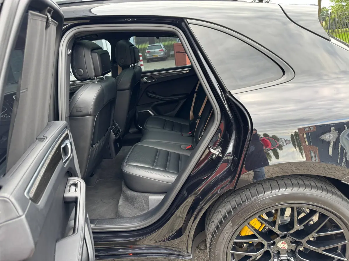 3.0 S / KERAMISCH / BURMESTER / 360 CAM / CARBON / 21 INCH / PANO / LUCHTVERING / TREKHAAK ELEKTR. / STOELVENT. !
