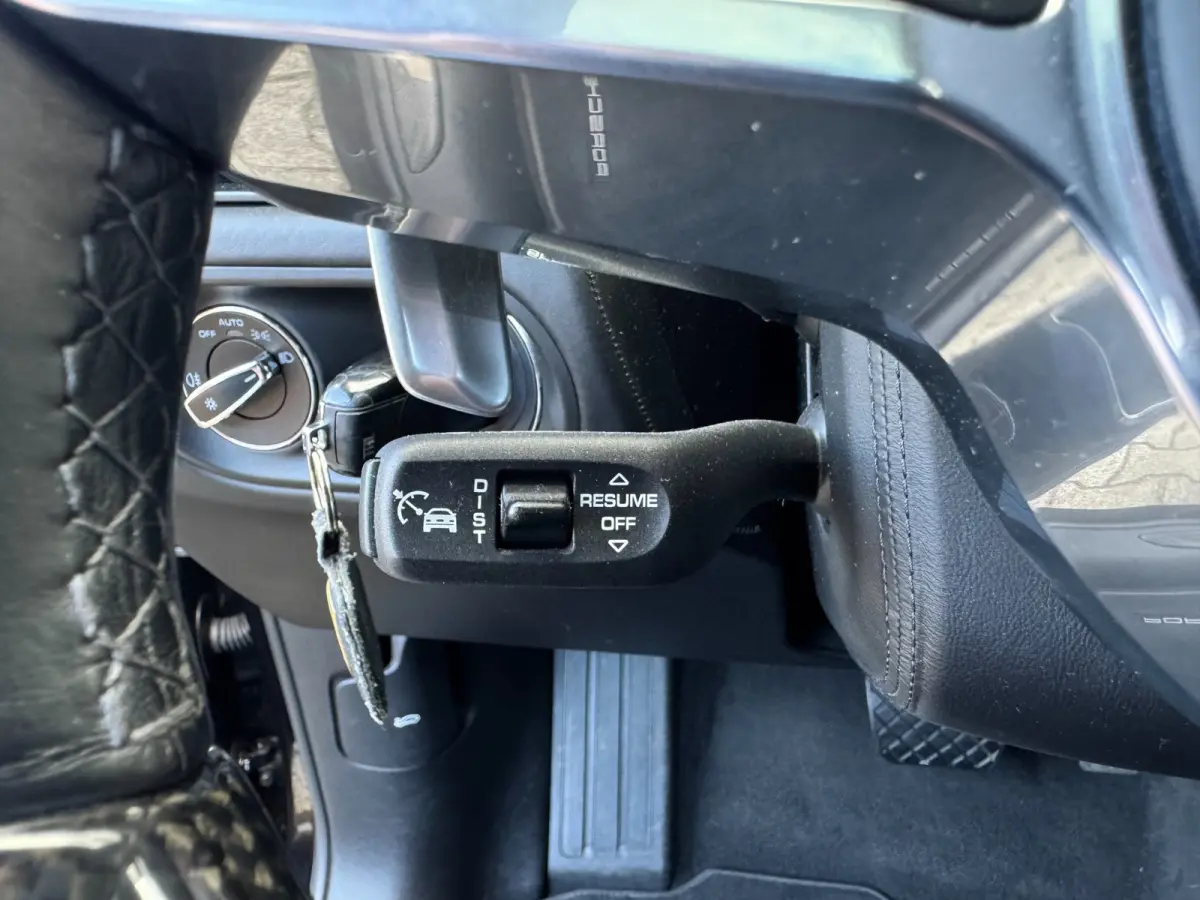 3.0 S / KERAMISCH / BURMESTER / 360 CAM / CARBON / 21 INCH / PANO / LUCHTVERING / TREKHAAK ELEKTR. / STOELVENT. !
