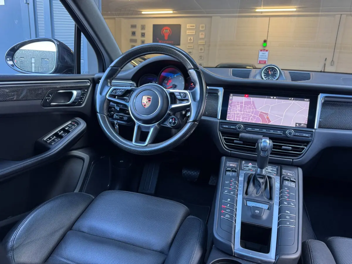 3.0 S / KERAMISCH / BURMESTER / 360 CAM / CARBON / 21 INCH / PANO / LUCHTVERING / TREKHAAK ELEKTR. / STOELVENT. !