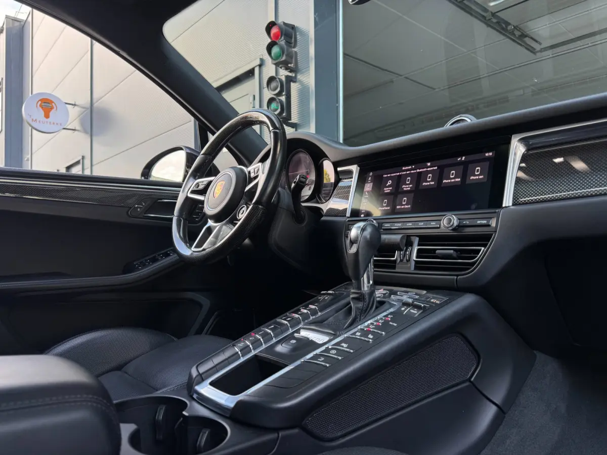 3.0 S / KERAMISCH / BURMESTER / 360 CAM / CARBON / 21 INCH / PANO / LUCHTVERING / TREKHAAK ELEKTR. / STOELVENT. !