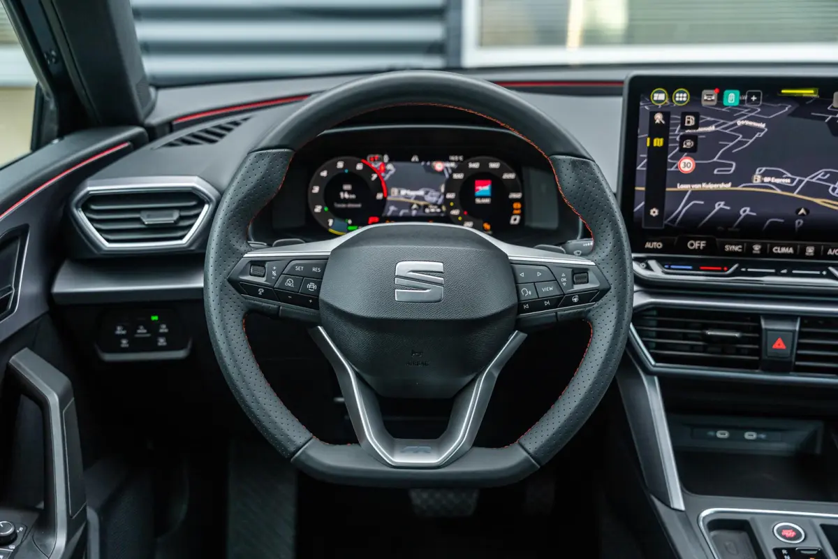 1.5 TSI 204pk DSG e-Hybrid FR Business | LMV 18'' | Trekhaak Uitklapbaar