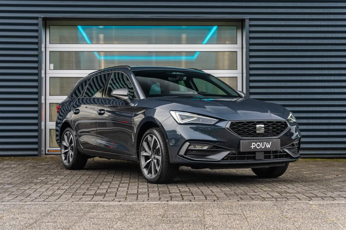 1.5 TSI 204pk DSG e-Hybrid FR Business | LMV 18'' | Trekhaak Uitklapbaar