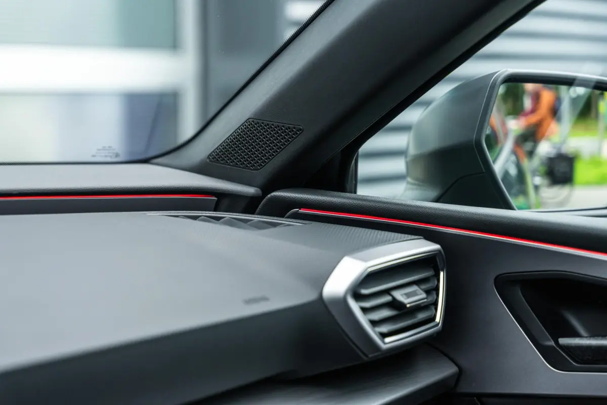 1.5 TSI 204pk DSG e-Hybrid FR Business | LMV 18'' | Trekhaak Uitklapbaar