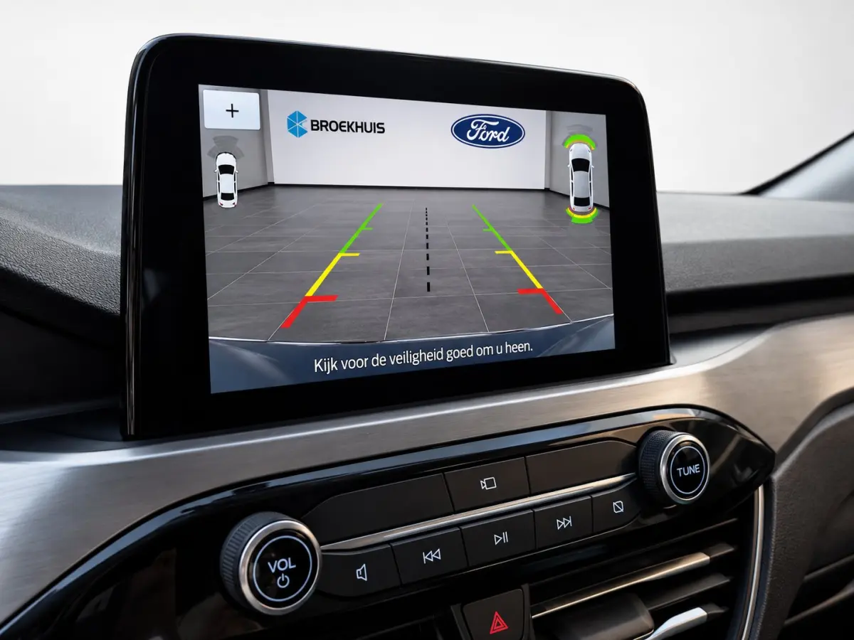 2.5 PHEV Titanium 225pk | Elekt. Trekhaak | Apple Carplay | Camera