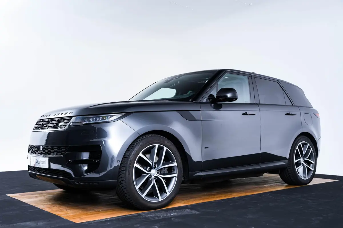 3.0 P460e Dynamic SE PHEV Panoramadak - Mistlampen Voor - Cold Climate Pack - Meridian Signature audiosysteem - Verwarmbare stuurwielrand - Getinte Ruiten - Verwarmbare Voorruit -