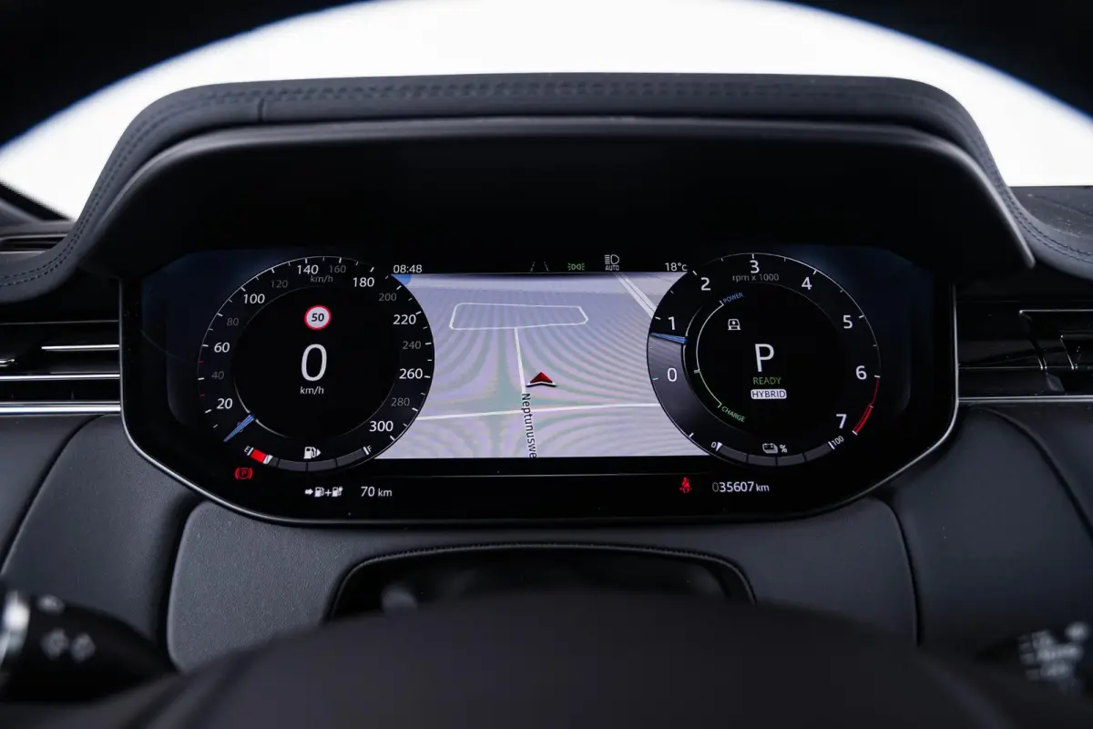 3.0 P460e Dynamic SE PHEV Panoramadak - Mistlampen Voor - Cold Climate Pack - Meridian Signature audiosysteem - Verwarmbare stuurwielrand - Getinte Ruiten - Verwarmbare Voorruit -