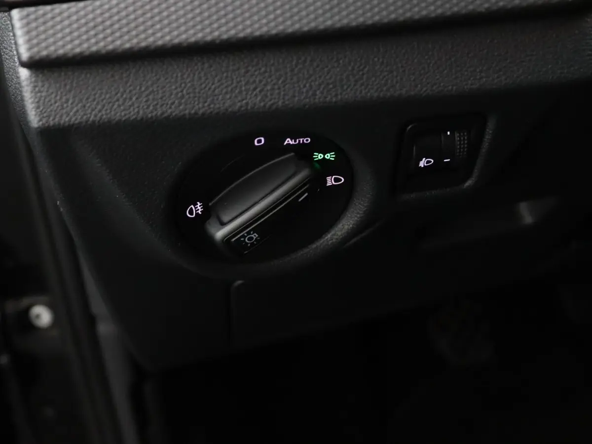 1.0 TSI Ambition | Trekhaak |