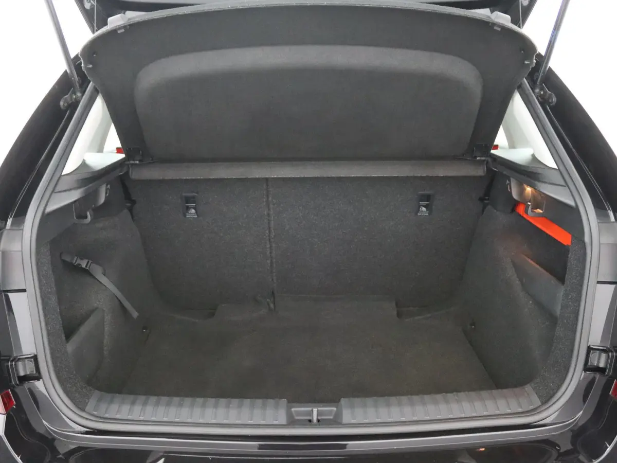 1.0 TSI Ambition | Trekhaak |
