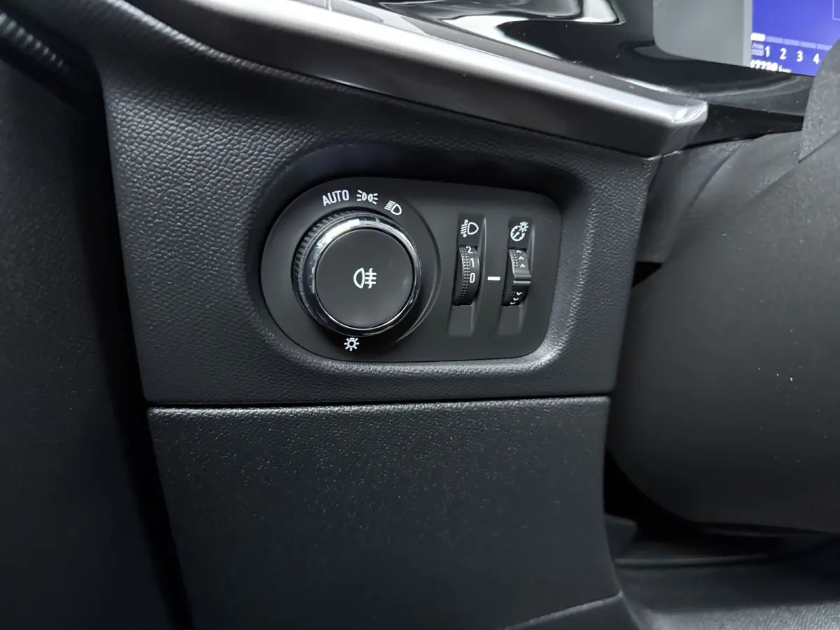 1.2 Edition | Achteruitrijcamera | Airco | Cruise control