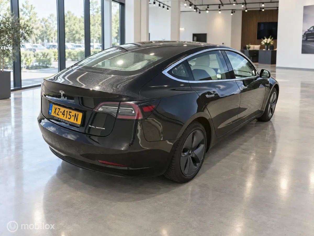 Long Range AWD 75kWh | SOH 81% MOBA | Wit Interieur | Dual Motor