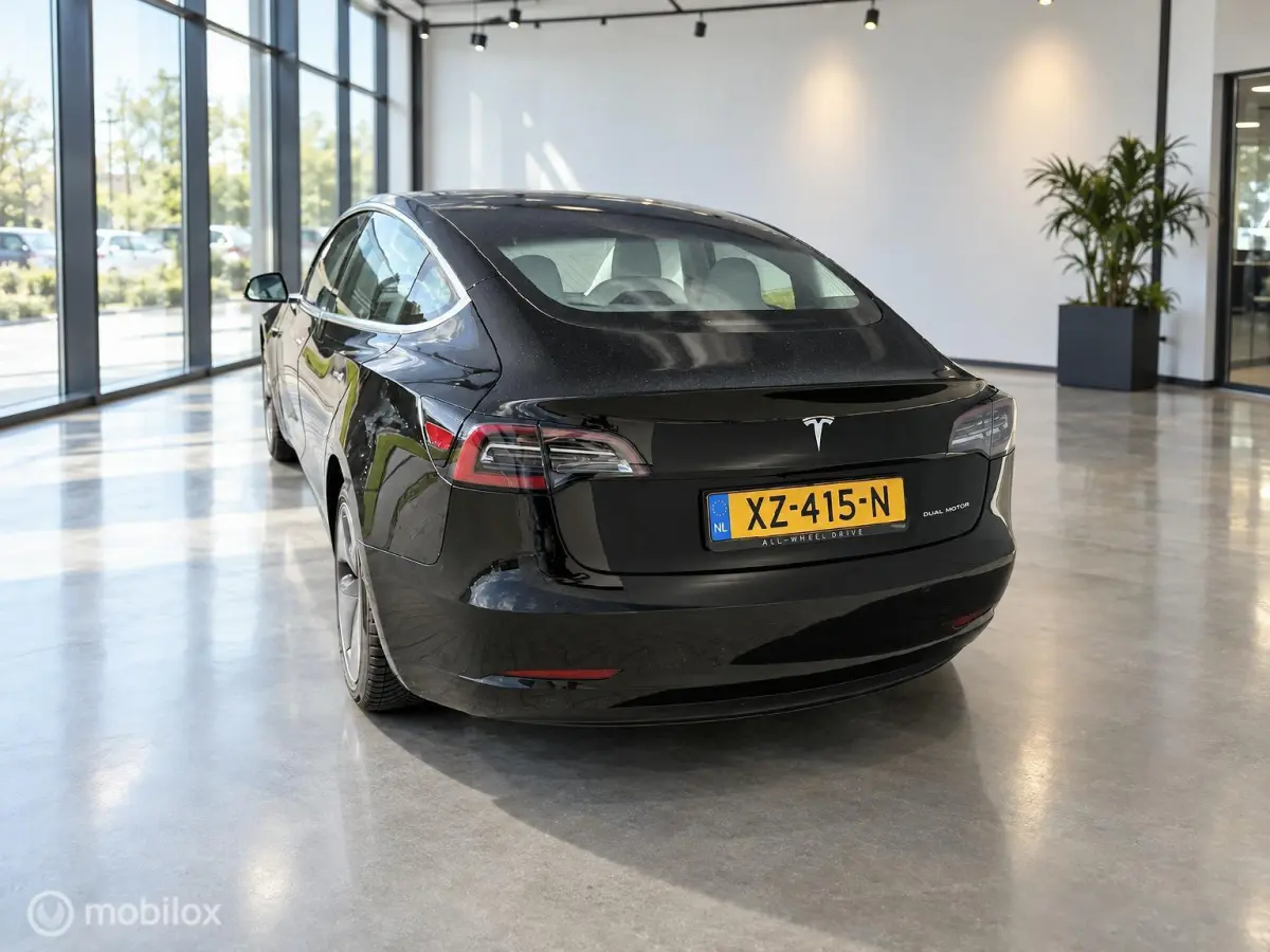 Long Range AWD 75kWh | SOH 81% MOBA | Wit Interieur | Dual Motor