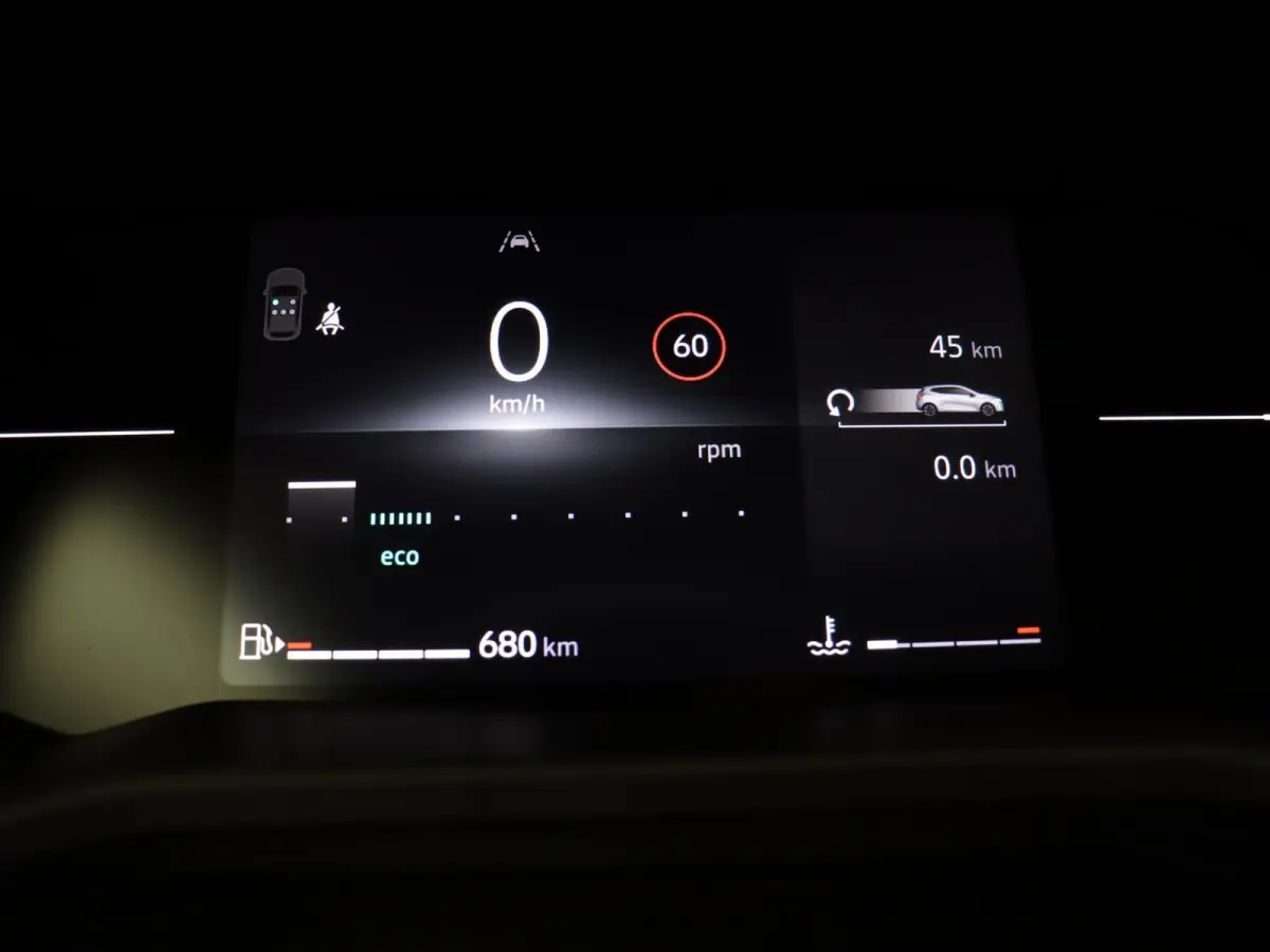 TCe 90pk GPF evolution | Airco | Parkeersensoren achter | Cruise control | Apple carplay | Vierseizoenbanden |