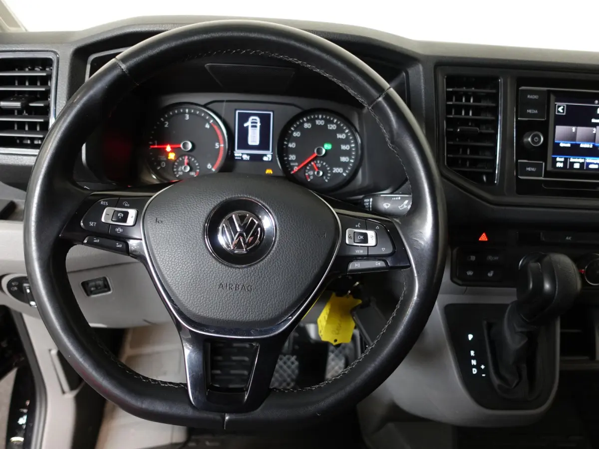 2.0 TDI 177pk Automaat L3H3 / L2H2 Highline Airco Apple Carplay Adaptive Cruise Control Camera Trekhaak