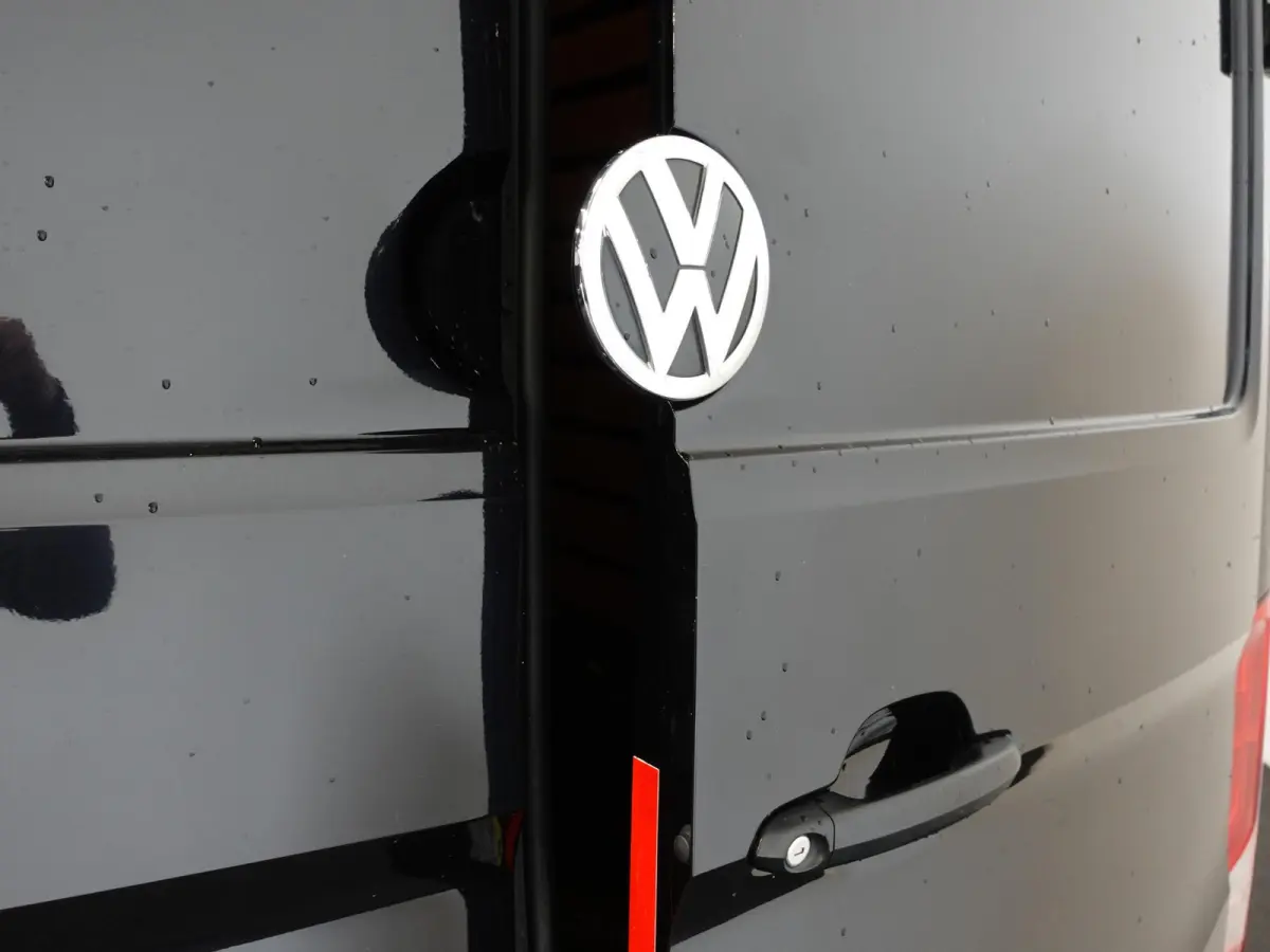2.0 TDI 177pk Automaat L3H3 / L2H2 Highline Airco Apple Carplay Adaptive Cruise Control Camera Trekhaak