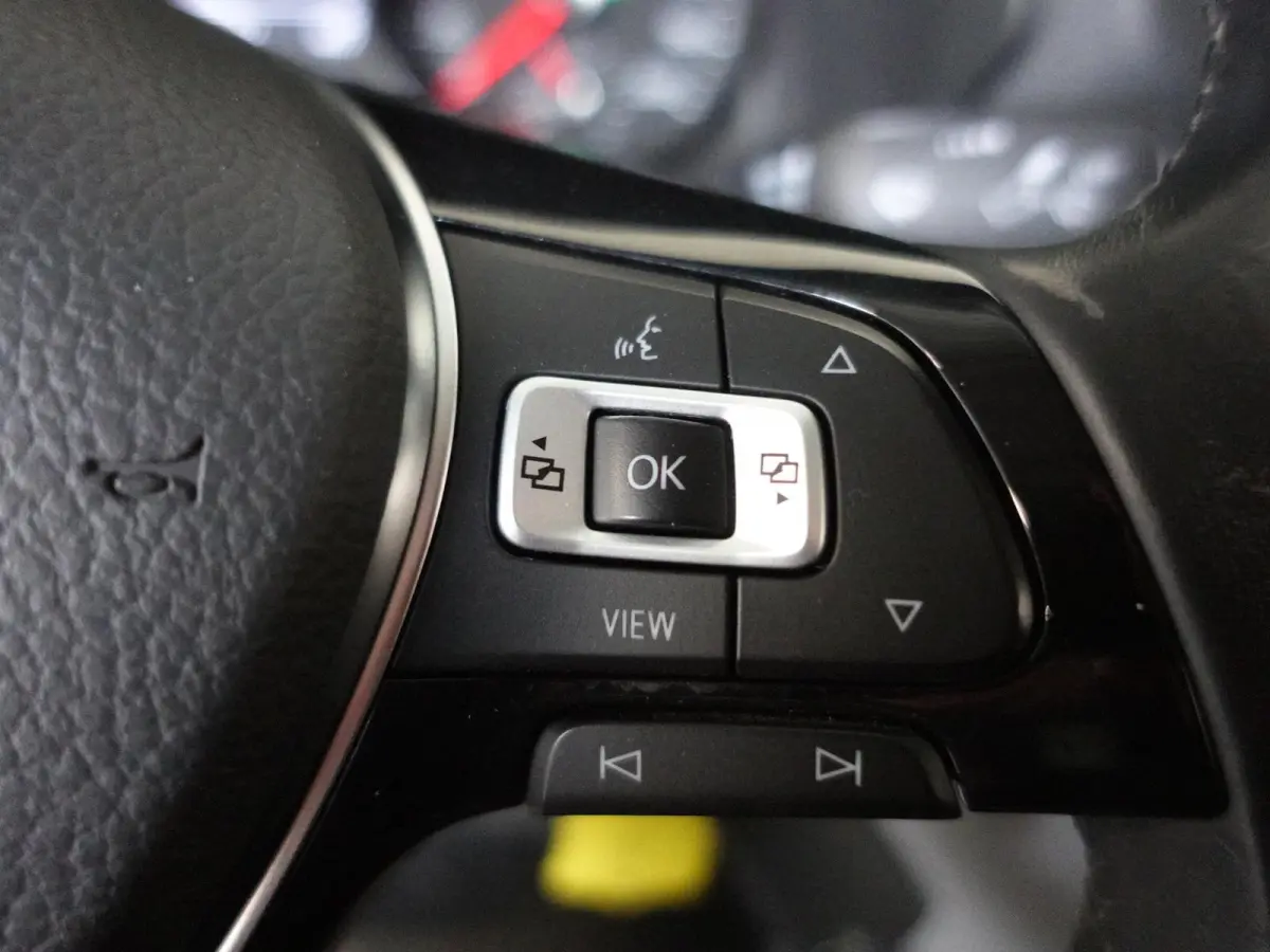 2.0 TDI 177pk Automaat L3H3 / L2H2 Highline Airco Apple Carplay Adaptive Cruise Control Camera Trekhaak