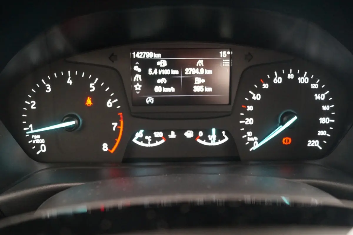 1.0 EcoBoost Connected -NAVI-CRUISE-PDC-AIRCO-