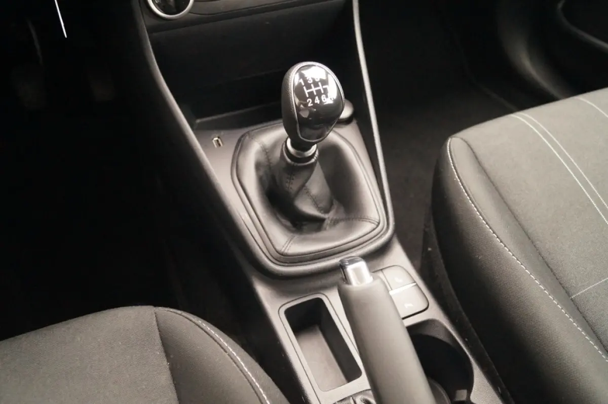 1.0 EcoBoost Connected -NAVI-CRUISE-PDC-AIRCO-