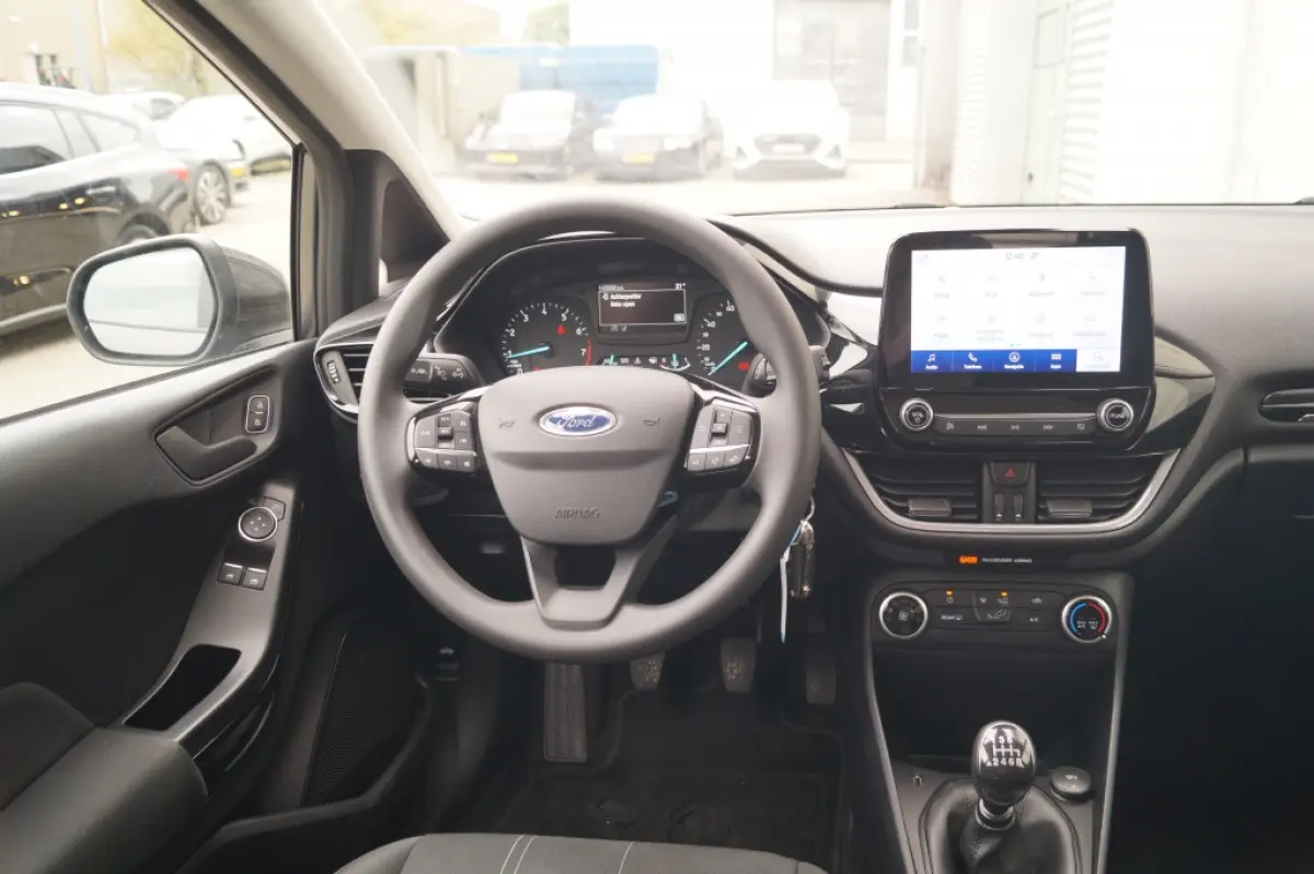 1.0 EcoBoost Connected -NAVI-CRUISE-PDC-AIRCO-