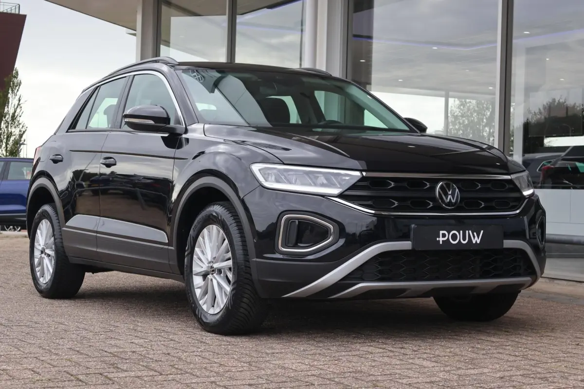 1.0 TSI 110pk Life | Navigatie | PDC | Climate Control | Carplay