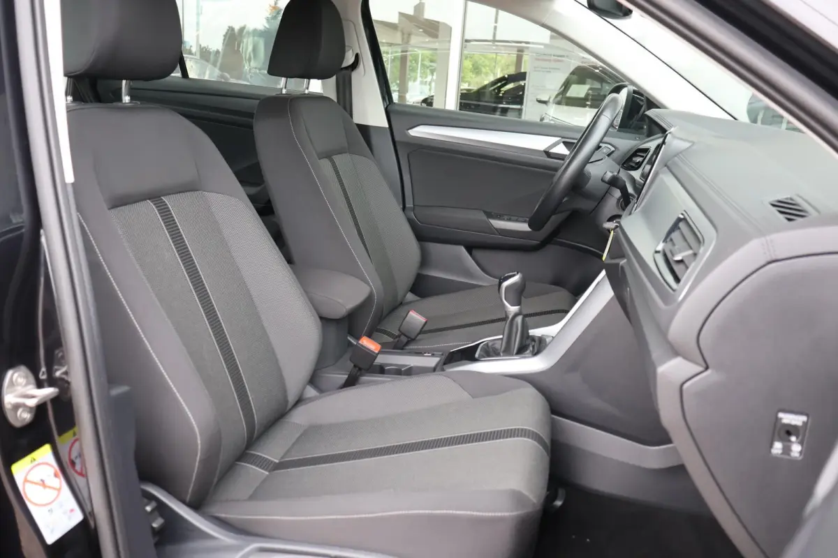1.0 TSI 110pk Life | Navigatie | PDC | Climate Control | Carplay