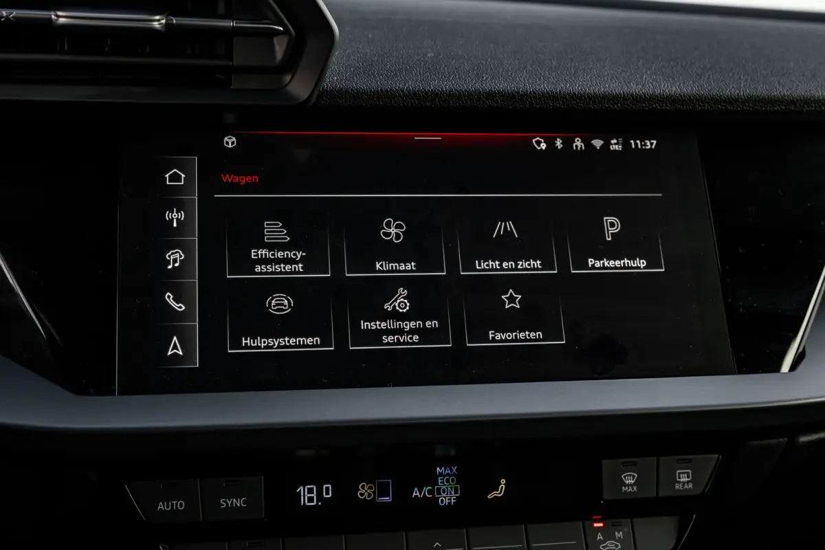30 TFSI Advanced edition 116PK | Camera achter | Adaptieve Cruise Control | Zwart Optiekpakket Plus | Parkeerhulp Plus