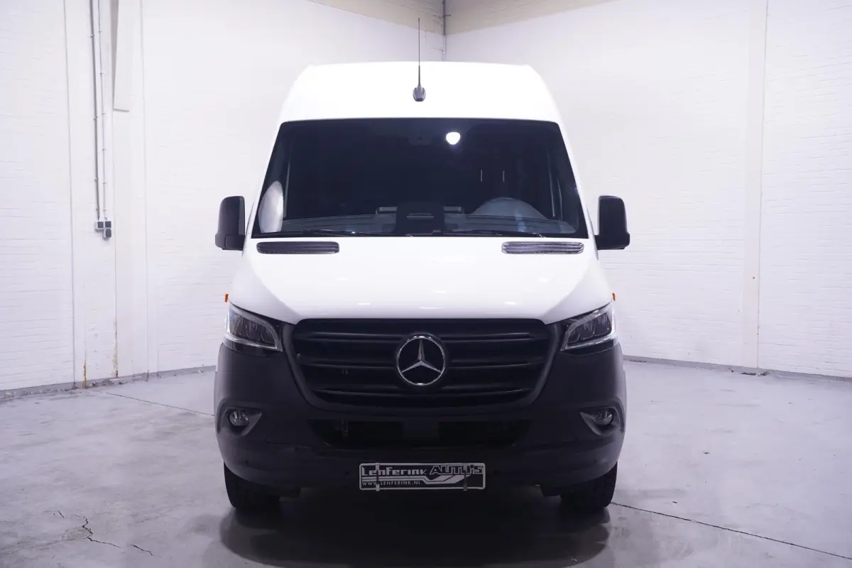 317 CDI 170 pk L2H2 Pro Nwe Model LED Koplampen Navi, Camera, Laadruimte Pakket, Dodehoek Assist, PDC V+A, 3-Zits